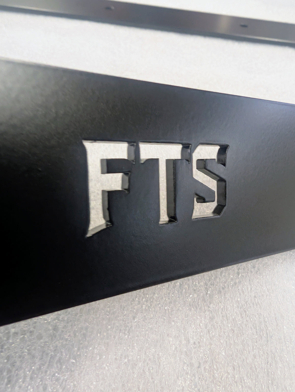 FTS 1973–1980 Chevy GMC hood brace product detail